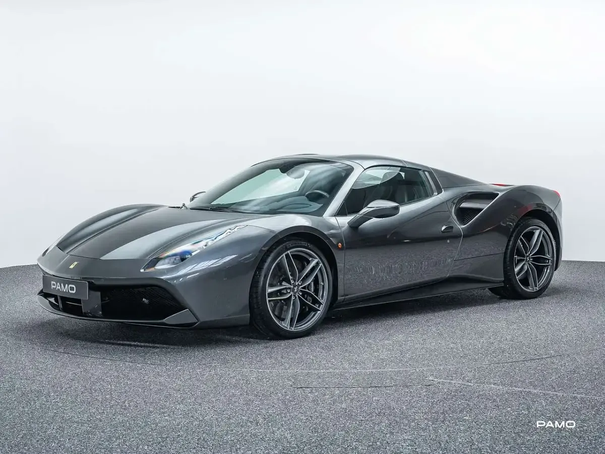 Gebraucht Ferrari 488 670 PS (492 kW) 2017 Grau Cabrio