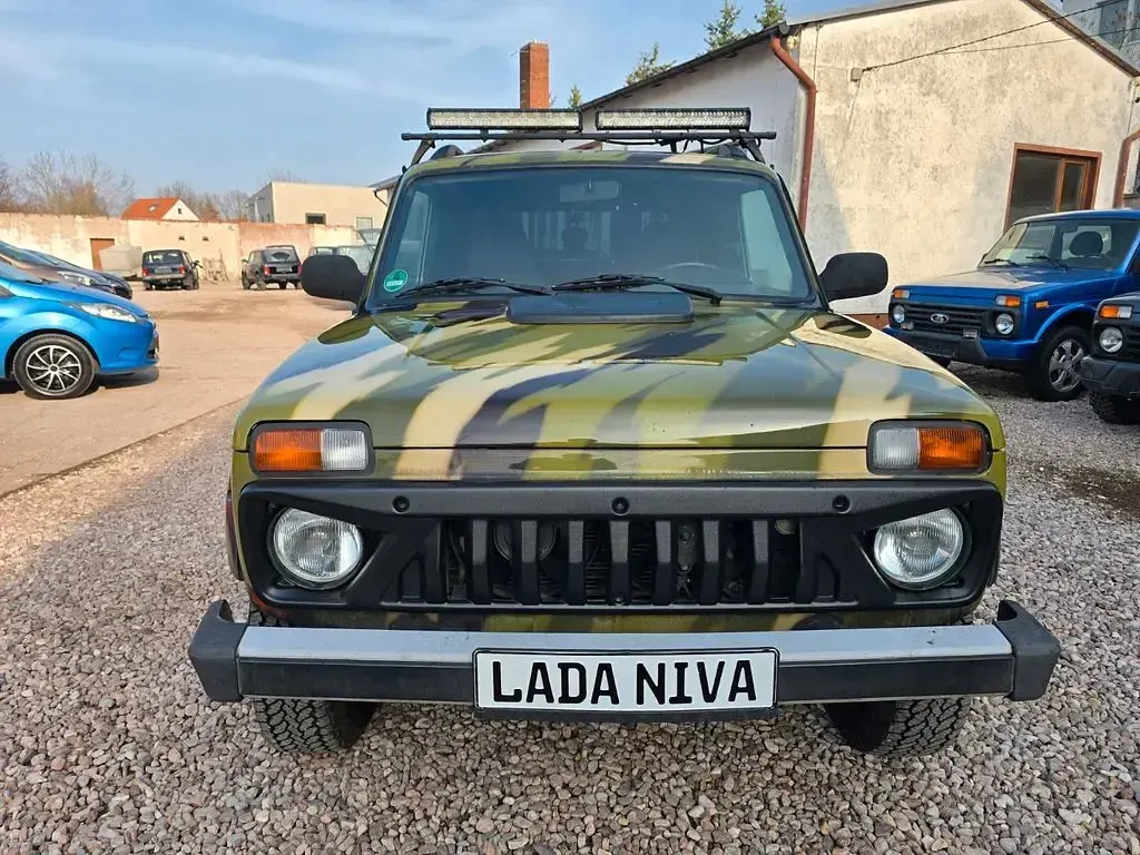 Second-hand Lada Taiga 83 CP (61 kW) 2017 Verde SUV