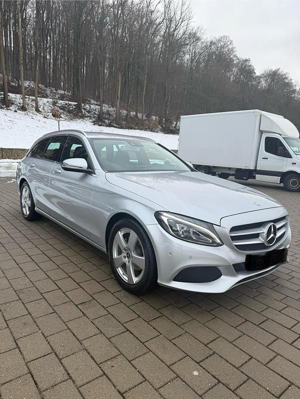 Gebraucht Mercedes C180 Avantgarde 156 PS (114 kW) 2017 Silber Kombi