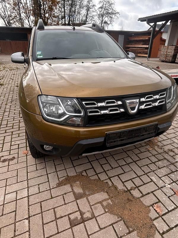 Gold Gebraucht 2015 Dacia Duster SUV | 5.500 € (Superpreis) - Bild 1/4