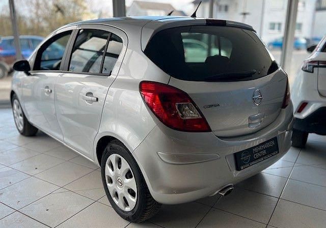 Gebraucht Opel Corsa Satellite 87 PS (63 kW) 2011 Silber Kleinwagen
