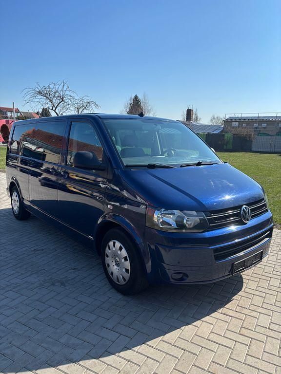 Gebraucht VW T5 131 PS (96 kW) 2009 Blau Van