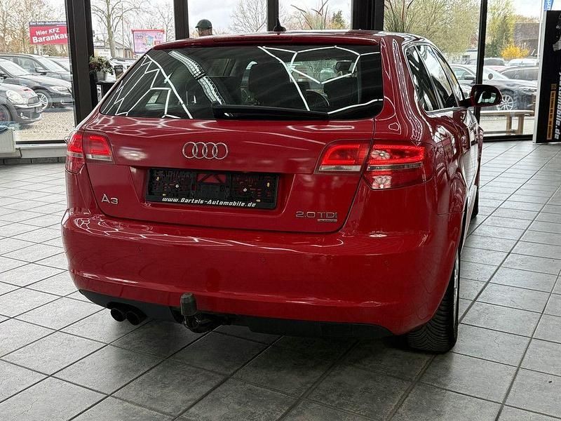Gebraucht Audi A3 Ambiente 170 PS (125 kW) 2010 Brillantrot Kleinwagen