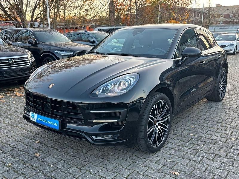 Gebraucht Porsche Macan Turbo 400 PS (294 kW) 2015 Tiefschwarz (metallic) SUV