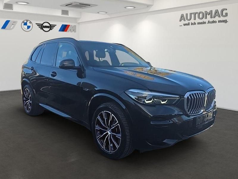 Gebraucht BMW X5 M Sport 394 PS (289 kW) 2022 Saphirschwarz SUV