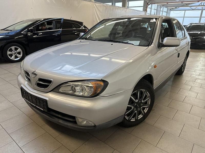 Silber Gebraucht 2001 Nissan Primera Limousine | 750 € (Fairer Preis) - Bild 1/4