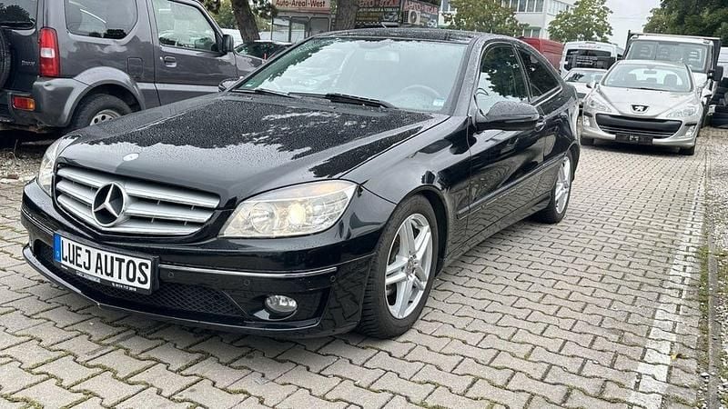 Schwarz Gebraucht 2010 Mercedes CLC180 Kleinwagen | 4.990 € (Guter Preis) - Bild 1/4