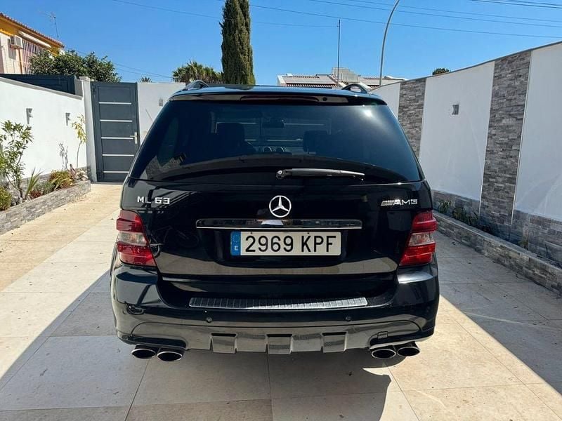 Schwarz Gebraucht 2008 Mercedes ML63 AMG AMG SUV | 23.000 € (Fairer Preis) - Bild 1/4