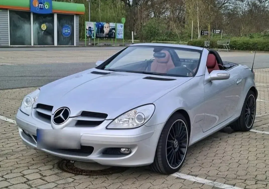 Gebraucht Mercedes SLK200 163 PS (119 kW) 2006 Silber Cabrio