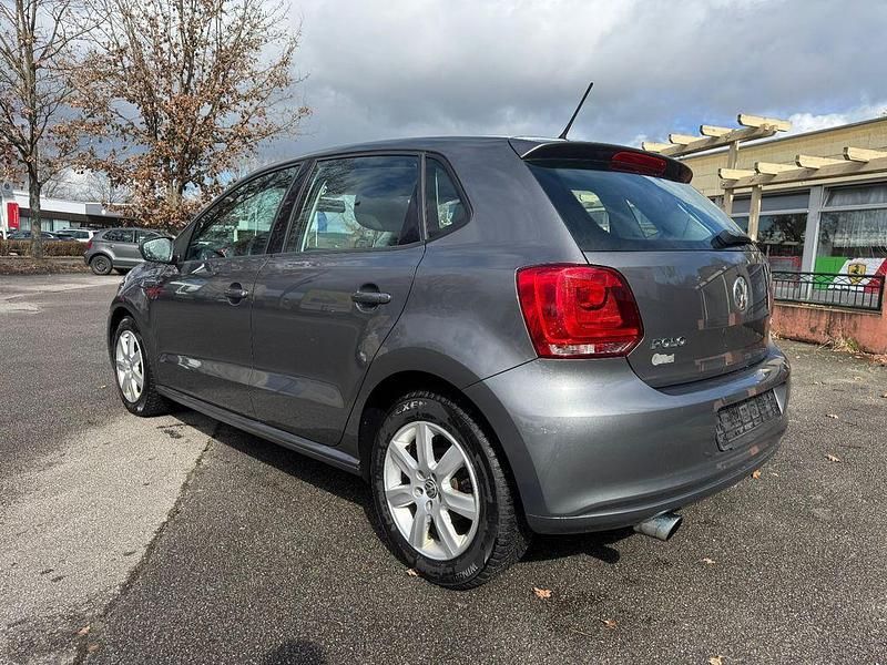 Gebraucht VW Polo Highline 105 PS (77 kW) 2013 Grau Kleinwagen