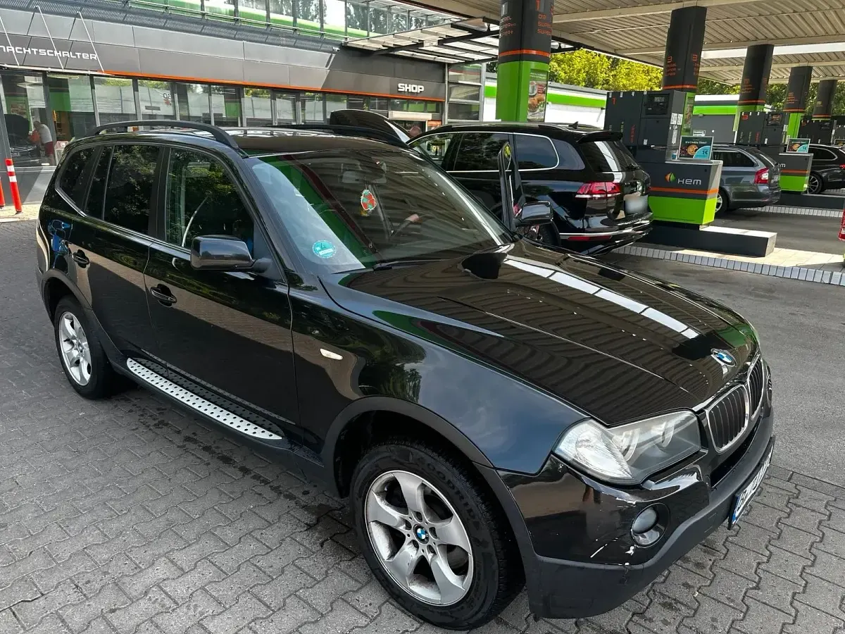 Gebraucht BMW X3 150 PS (110 kW) 2007 Schwarz SUV