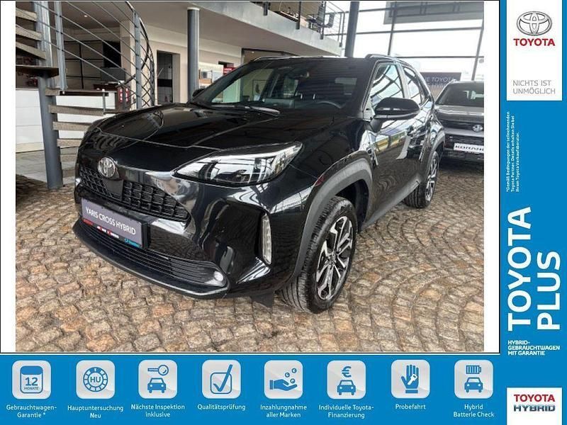 Schwarz Neu 2025 Toyota Yaris Cross SUV | 28.490 € (Guter Preis) - Bild 1/4