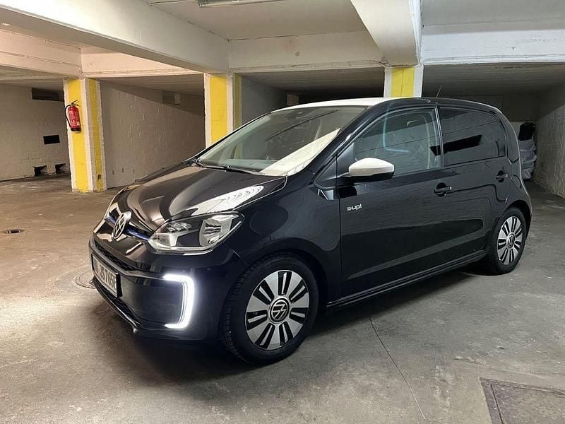 Schwarz Gebraucht 2020 VW e-up! Kleinwagen | 13.150 € (Fairer Preis) - Bild 1/4