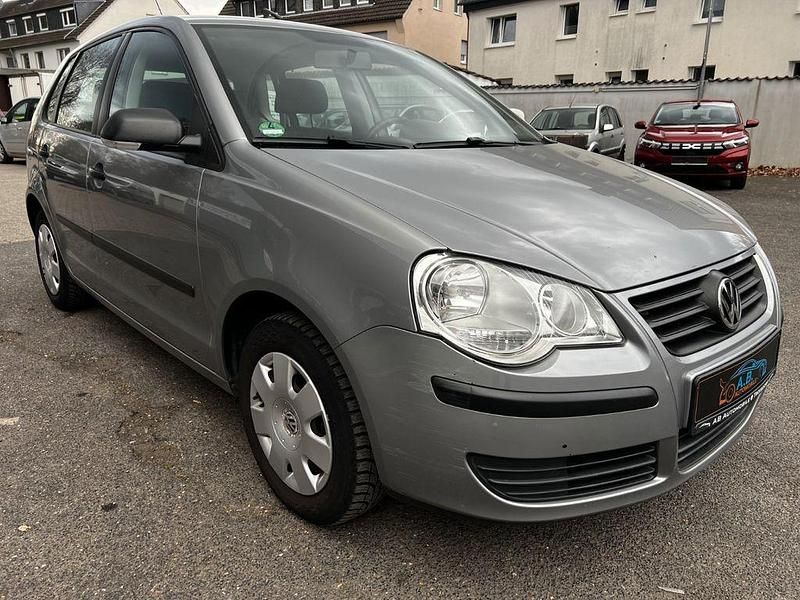 Gebraucht VW Polo Trendline 80 PS (58 kW) 2007 Silber Kleinwagen