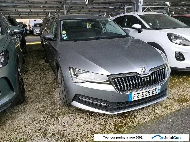 Gebraucht Skoda Superb 150 PS (110 kW) 2021 Grau Limousine