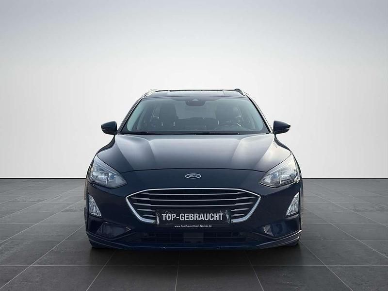 Gebraucht Ford Focus Cool & Connect 125 PS (91 kW) 2021 Blazerblau Kombi