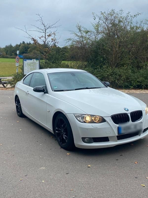 Gebraucht BMW 335 306 PS (225 kW) 2008 Weiß Coupé