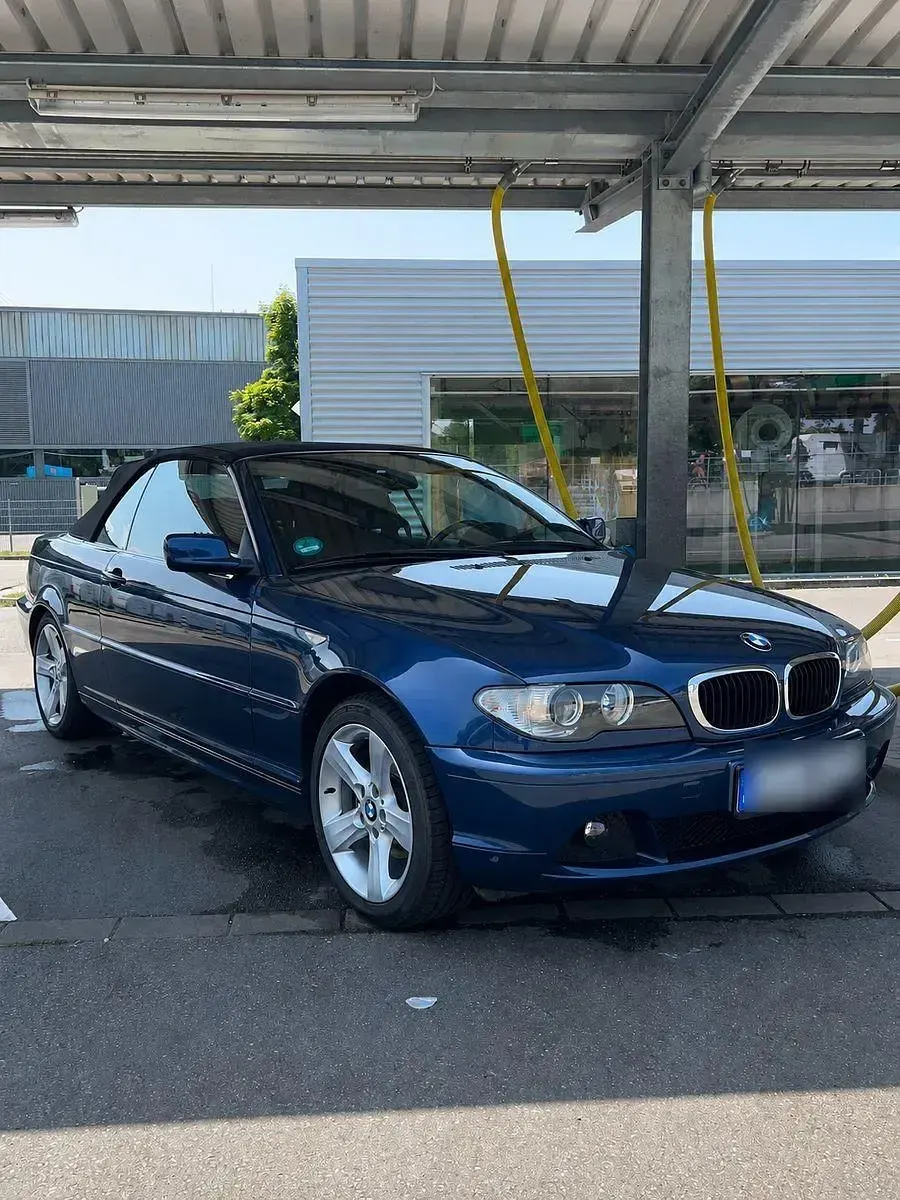 Gebraucht BMW 318 Cabriolet 143 PS (105 kW) 2003 Blau Cabrio
