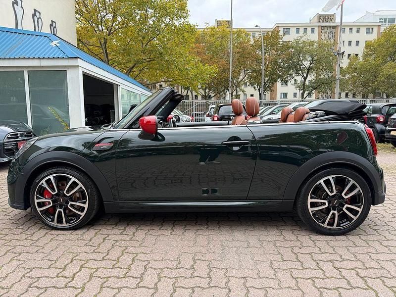 Gebraucht Mini John Cooper Works Cabriolet 231 PS (169 kW) 2023 Grün Cabrio