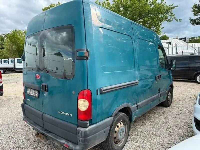 Gebraucht Opel Movano 101 PS (74 kW) 2007 Grün Van