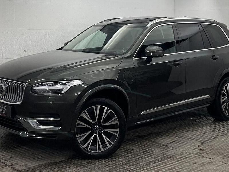 Pine grey (metallic) Gebraucht 2021 Volvo XC90 Inscription SUV | 39.800 € (Fairer Preis) - Bild 1/4