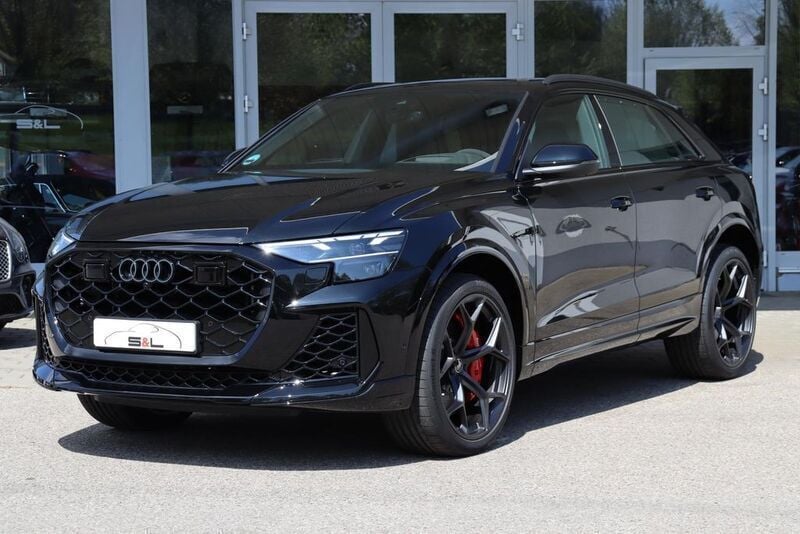Mythosschwarz metallic Neu 2024 Audi RS Q8 Advanced SUV | 154.900 € (Superpreis) - Bild 1/4