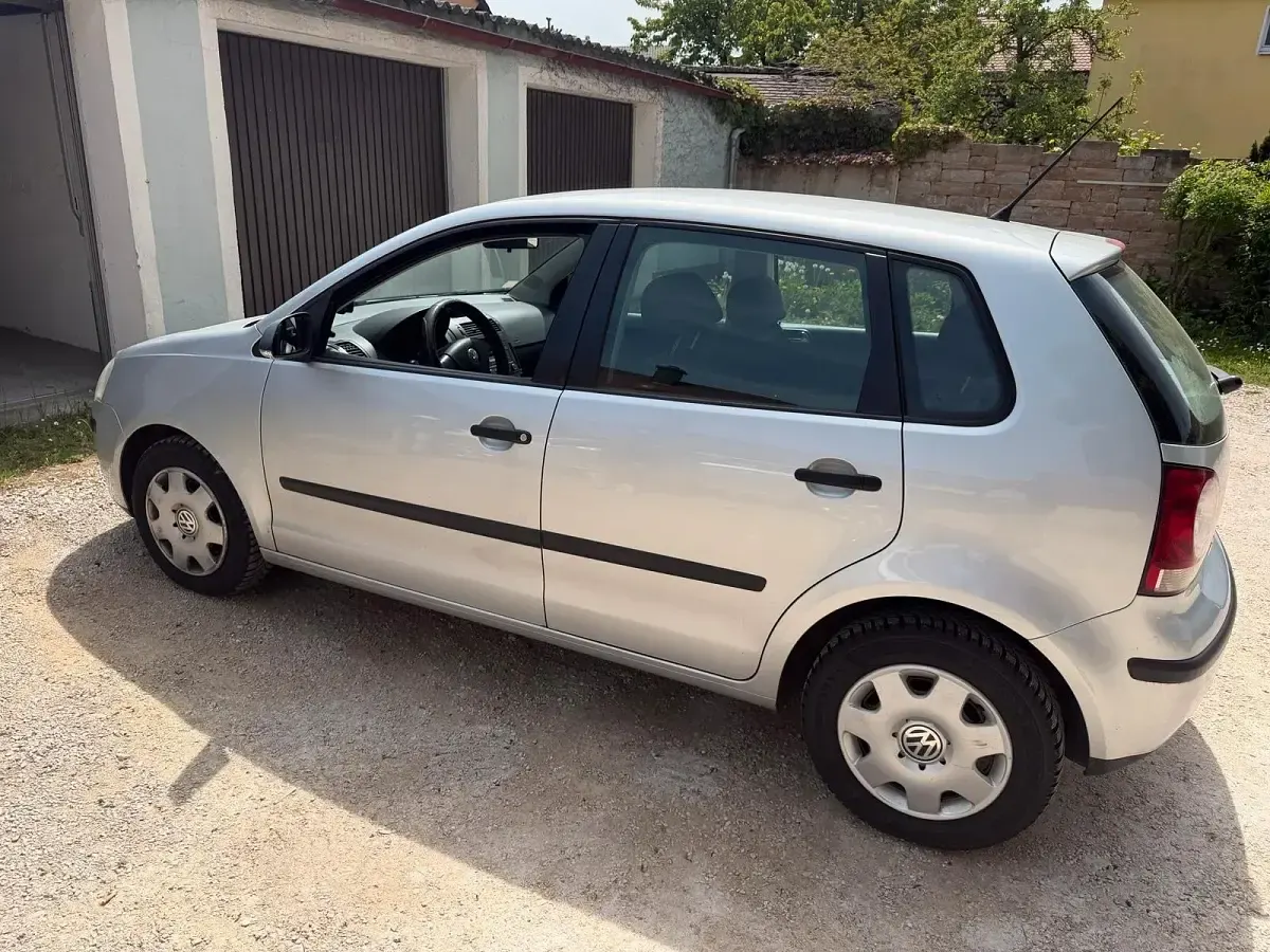 Gebraucht VW Polo 80 PS (58 kW) 2008 Silber Kleinwagen