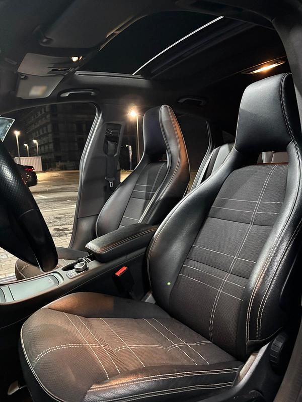 Gebraucht Mercedes CLA220 177 PS (130 kW) 2015 Weiß Limousine