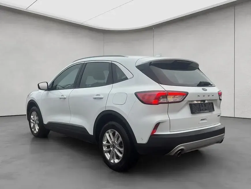 Brugt Ford Kuga Titanium 224 HK (164 kW) 2022 Hvid SUV