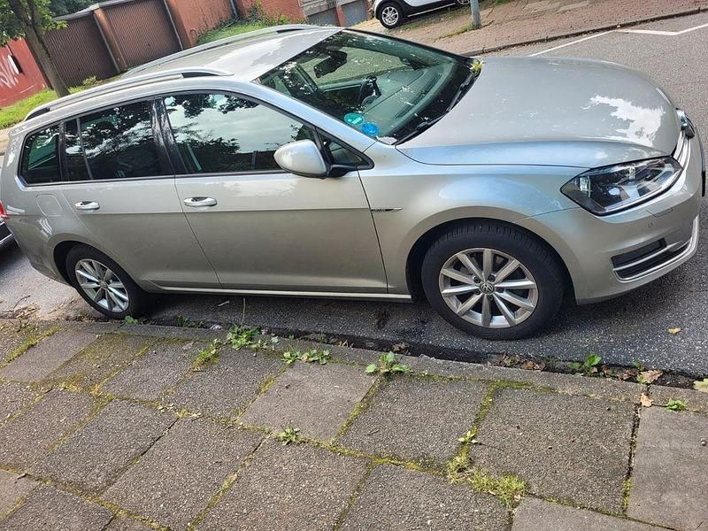 Grau Gebraucht 2015 VW Golf VII LOUNGE Kombi | 8.500 € (Guter Preis) - Bild 1/4