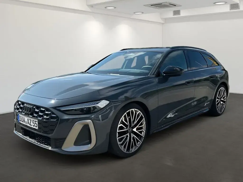 Gebraucht Audi A5 Edition .1 204 PS (150 kW) 2025 Grau Kombi