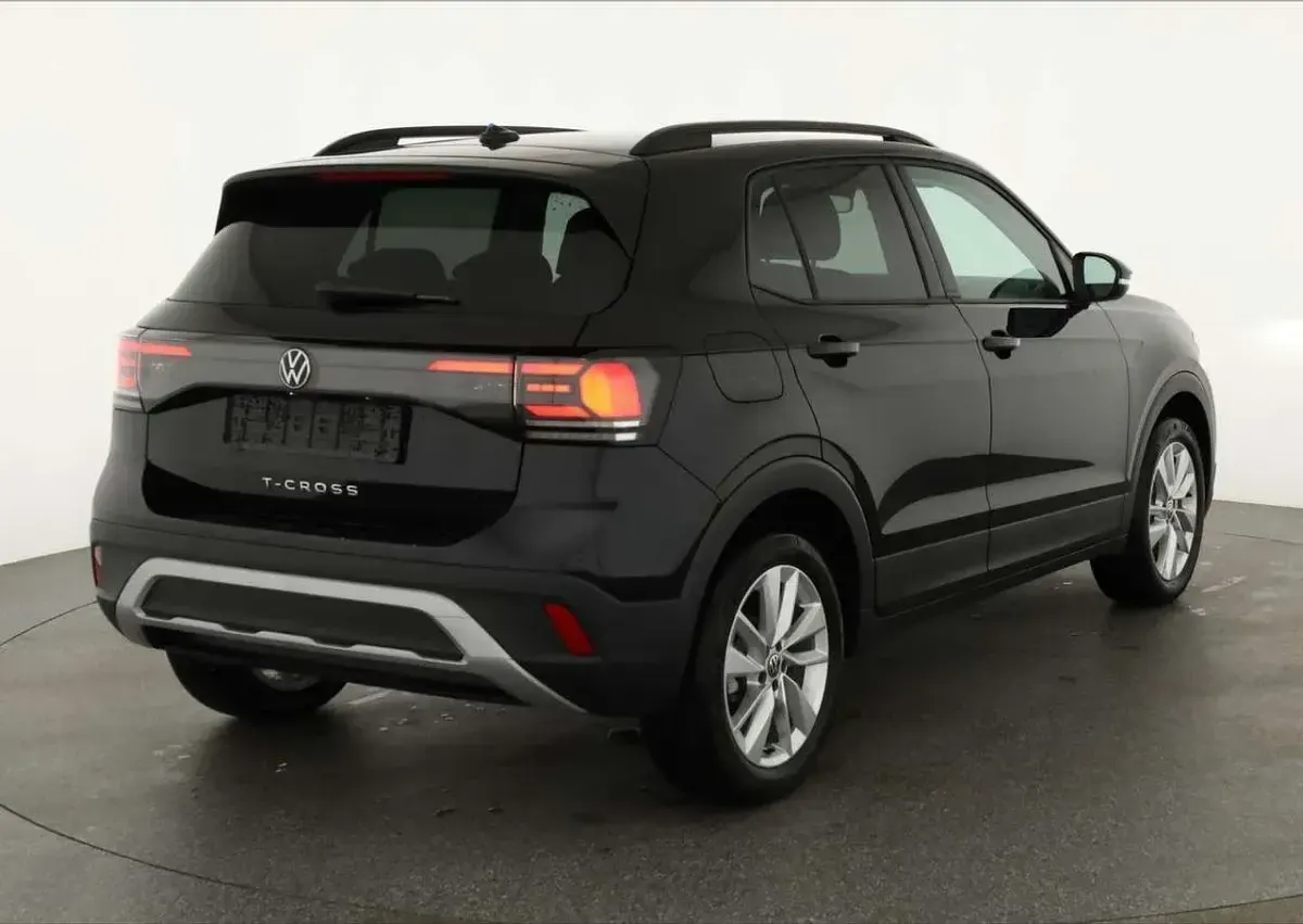 Neu VW T-Cross Life 116 PS (85 kW) 2025 Deep black perleffekt SUV