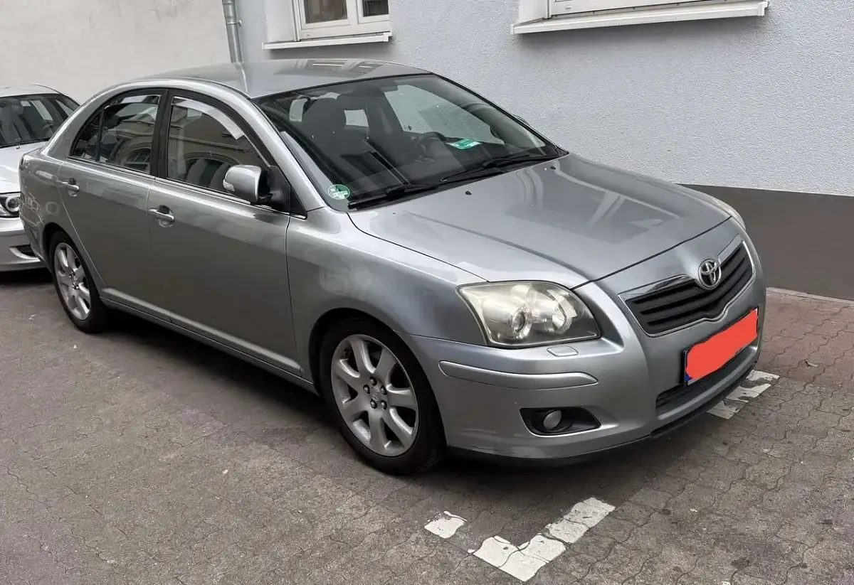 Gebraucht Toyota Avensis Sol 147 PS (108 kW) 2007 Grau Coupé