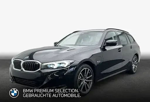 Second-hand BMW 320e 204 CP (150 kW) 2022 Negru Break