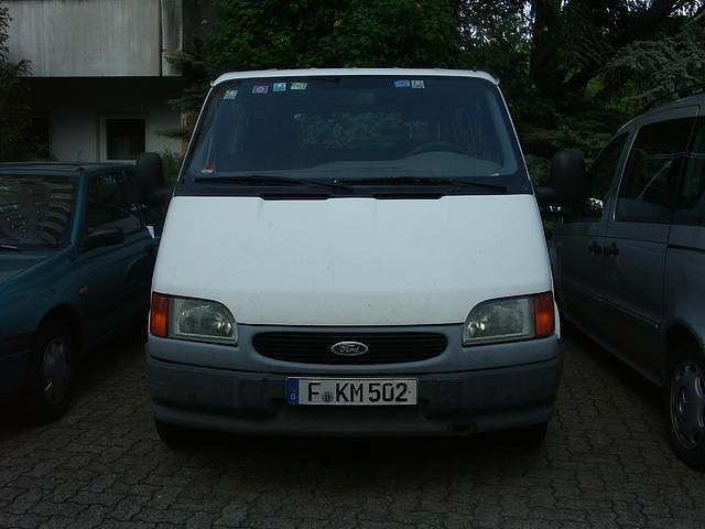Second-hand Ford Transit 86 CP (63 kW) 1999 Alb Monovolum