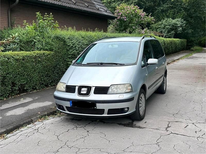 Gebraucht 2004 Seat Alhambra Van / Kleinbus | 2.450 € (Teuer) - Bild 1/4