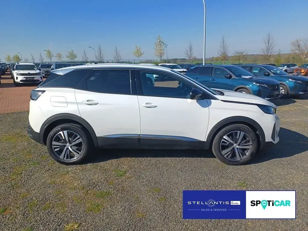 Gebraucht Peugeot 3008 Allure 131 PS (96 kW) 2024 Weiß SUV
