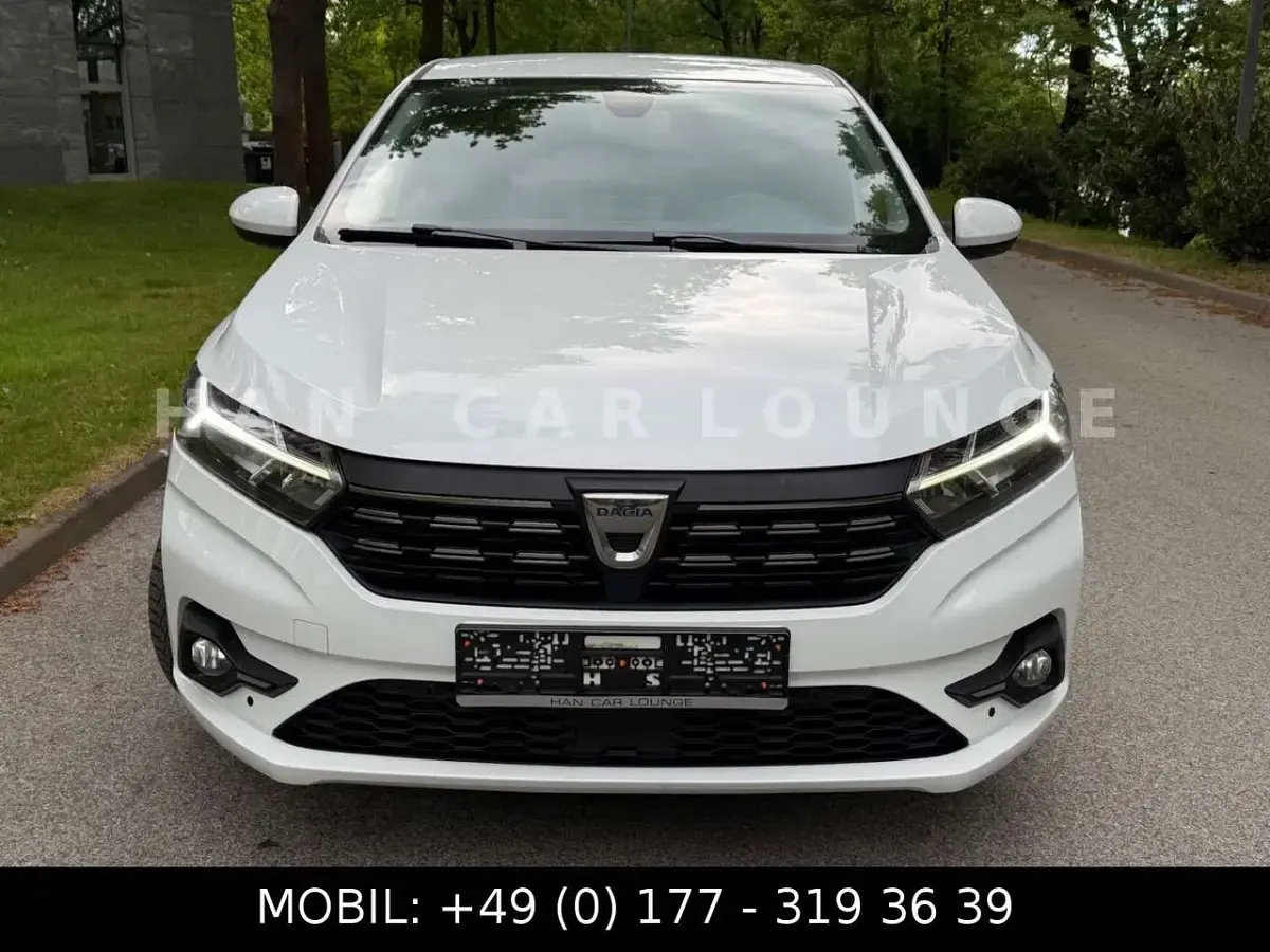 Gebraucht Dacia Sandero 101 PS (74 kW) 2021 Weiß Limousine