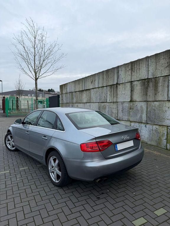 Gebraucht Audi A4 120 PS (88 kW) 2008 Grau Limousine