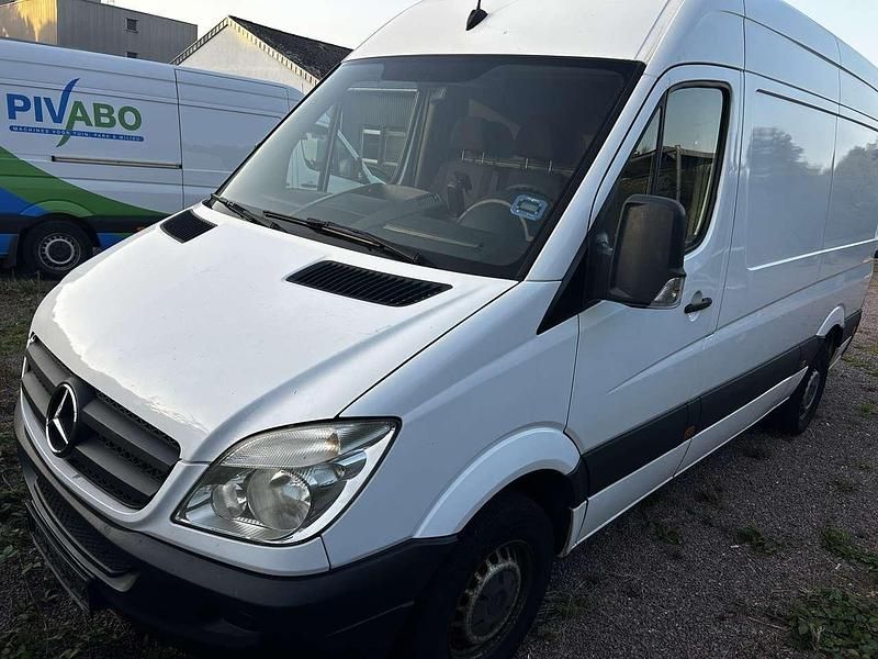 Weiß Gebraucht 2012 Mercedes Sprinter Van | 7.900 € (Etwas zu teuer) - Bild 1/4