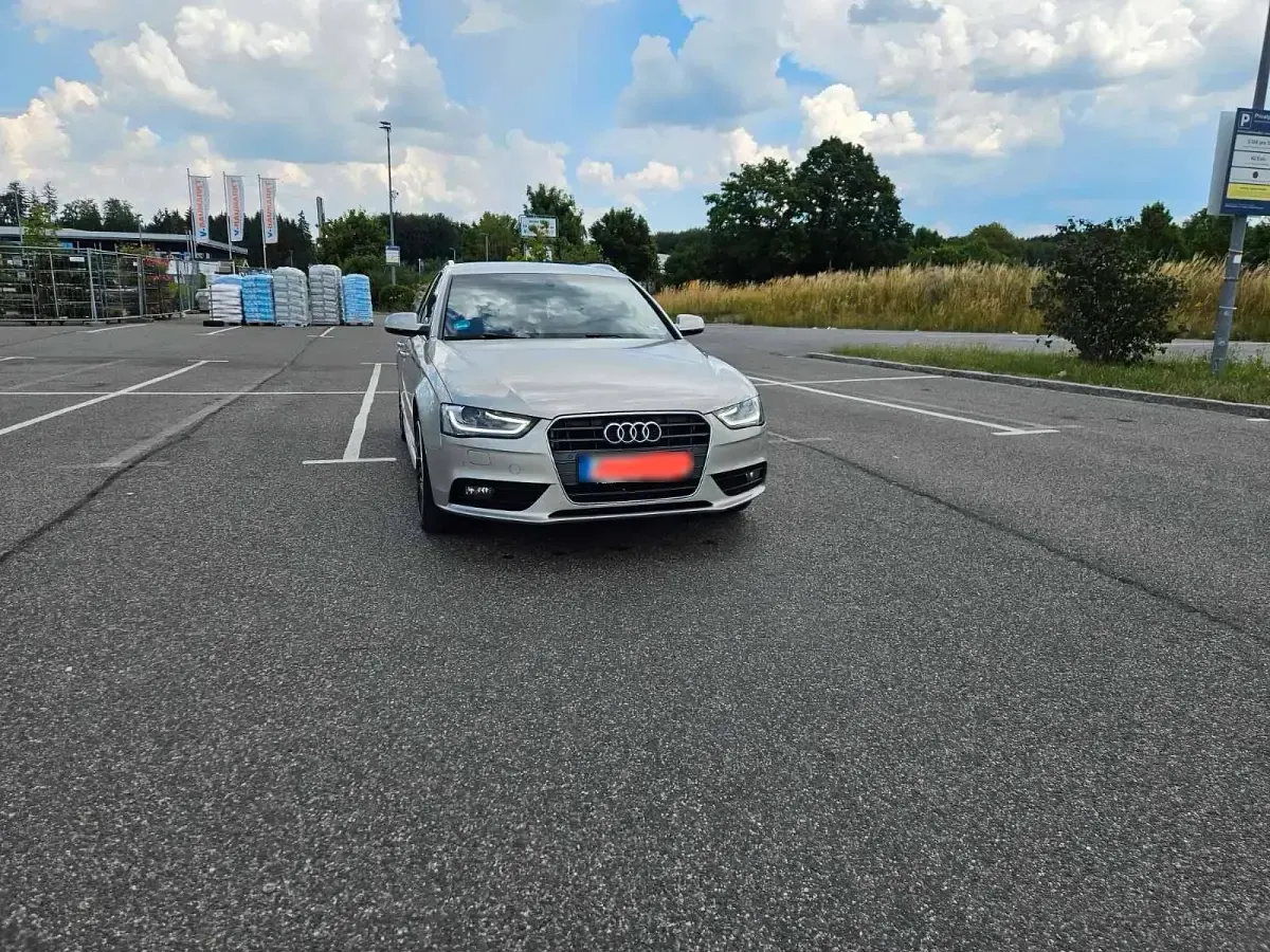 Gebraucht Audi A4 260 PS (191 kW) 2013 Silber Limousine