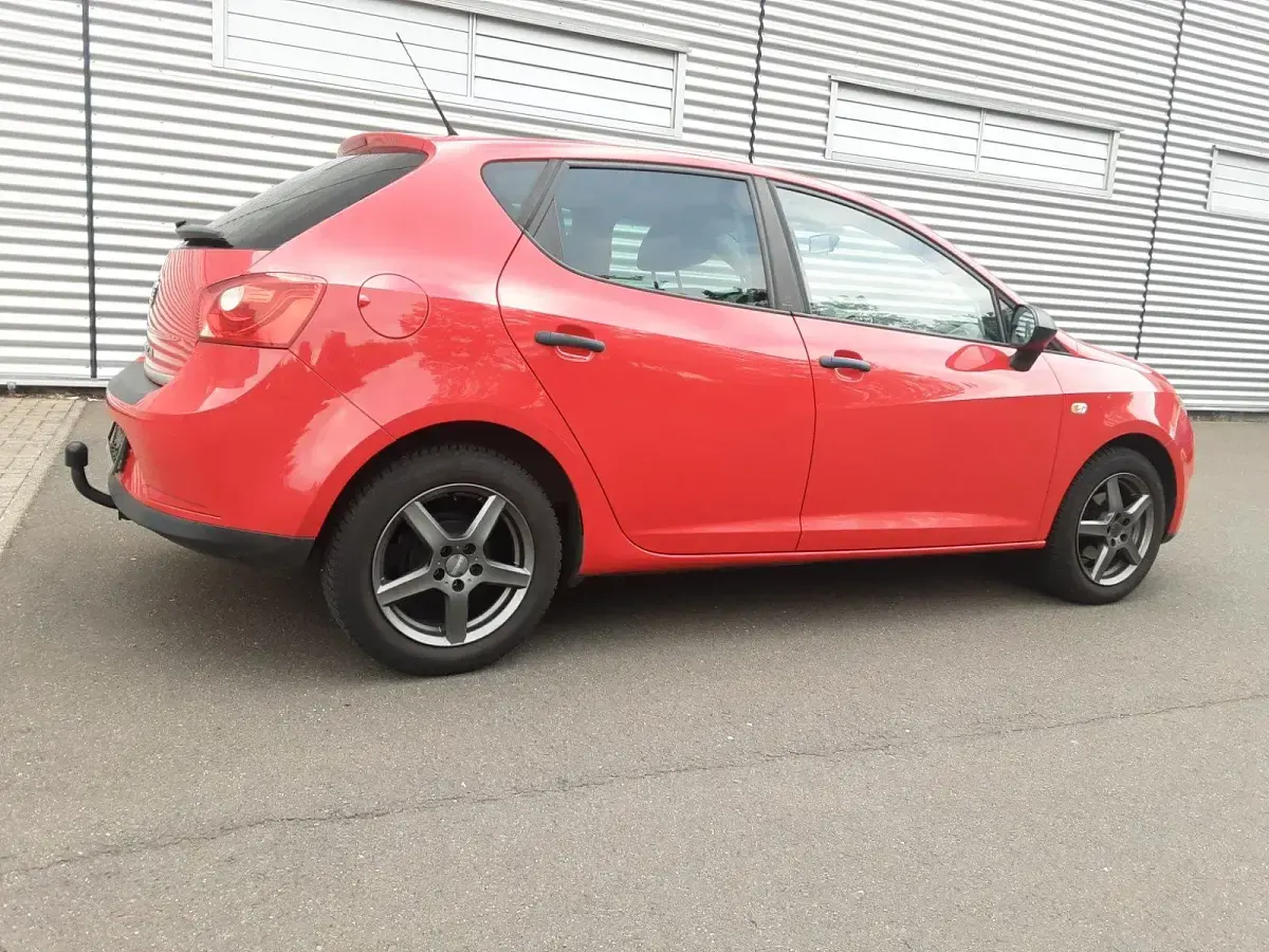 Gebraucht Seat Ibiza 86 PS (63 kW) 2009 Rot Kleinwagen