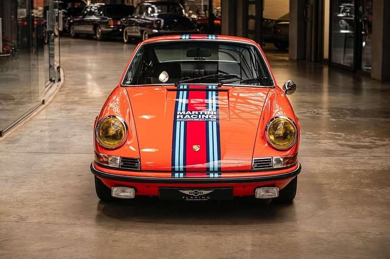 Gebraucht Porsche 911 125 PS (91 kW) 1971 Porsche blutorange 2323 Coupé