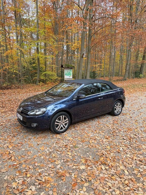 Gebraucht VW Golf Cabriolet 160 PS (117 kW) 2011 Blau Cabrio