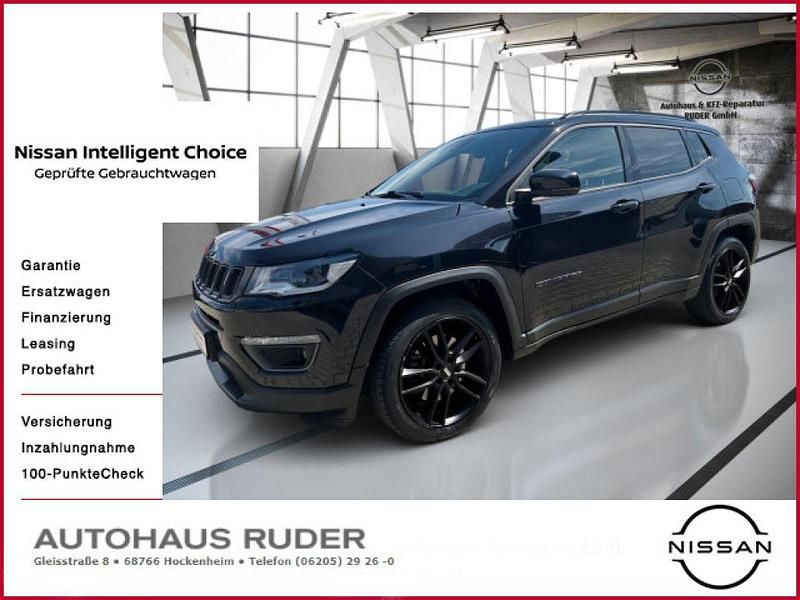 Carbon black metallic clear coat (metallic) Gebraucht 2021 Jeep Compass SUV | 23.950 € (Fairer Preis) - Bild 1/4