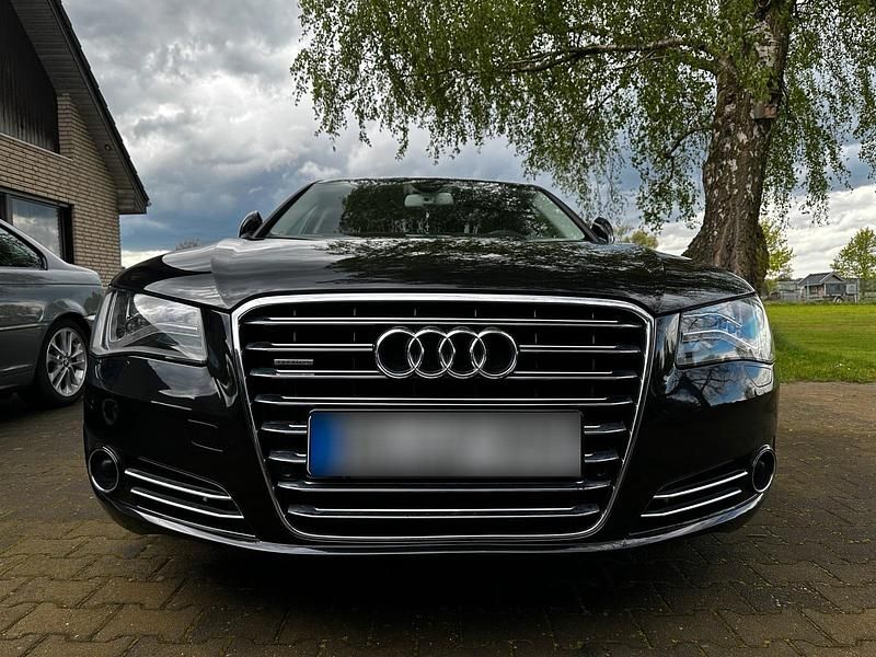 Gebraucht Audi A8 250 PS (183 kW) 2012 Schwarz Limousine