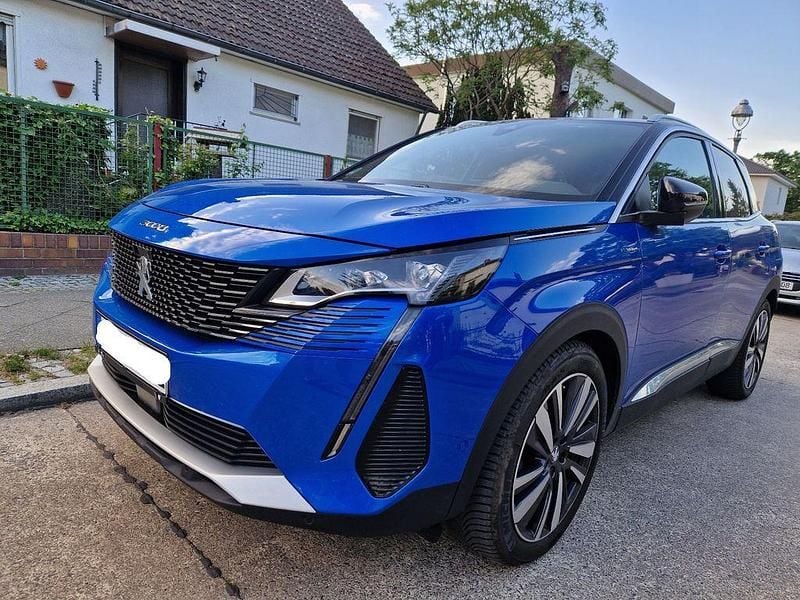 Blau Gebraucht 2021 Peugeot 3008 GT SUV | 22.990 € (Guter Preis) - Bild 1/4