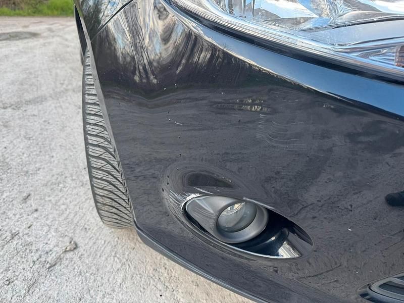 Gebraucht Ford Focus 105 PS (77 kW) 2011 Schwarz Limousine