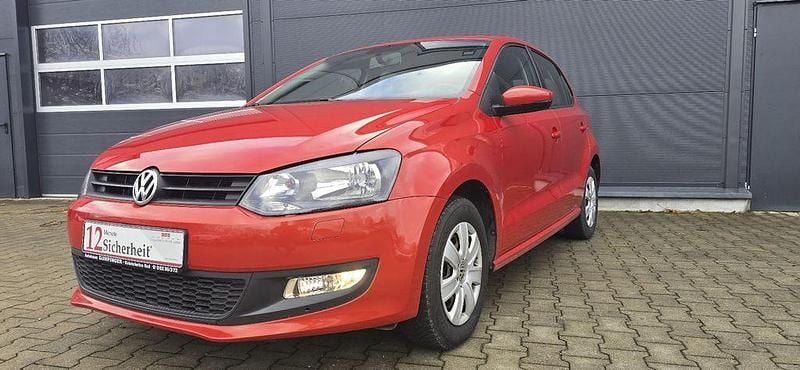 Gebraucht VW Polo Trendline 75 PS (55 kW) 2013 Orange Kleinwagen