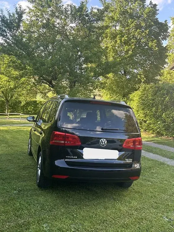 Gebraucht VW Touran Cup 140 PS (102 kW) 2015 Schwarz Van / Kleinbus